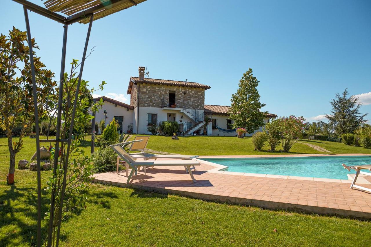 B&B Villa Barbarossa Petrignano Εξωτερικό φωτογραφία