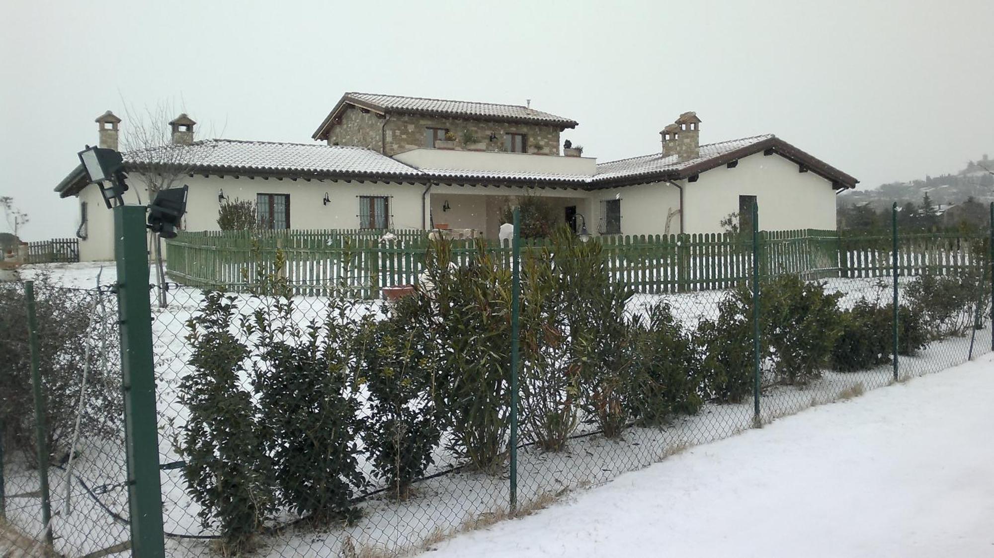 B&B Villa Barbarossa Petrignano Εξωτερικό φωτογραφία