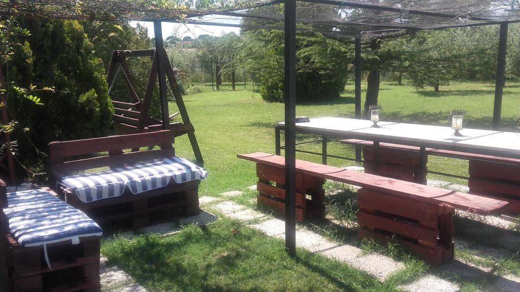 B&B Villa Barbarossa Petrignano Εξωτερικό φωτογραφία