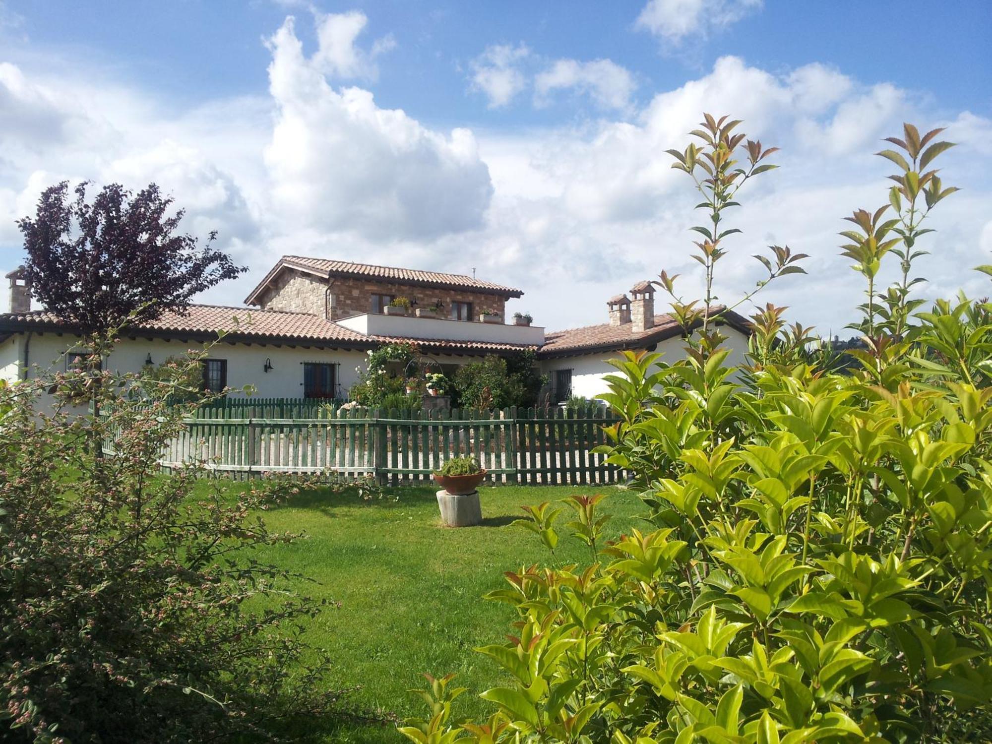 B&B Villa Barbarossa Petrignano Εξωτερικό φωτογραφία