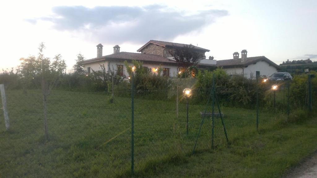 B&B Villa Barbarossa Petrignano Εξωτερικό φωτογραφία